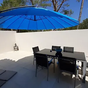 Hébergement de vacances Quatra Aux Portes D'aix-en-provence, Éguilles